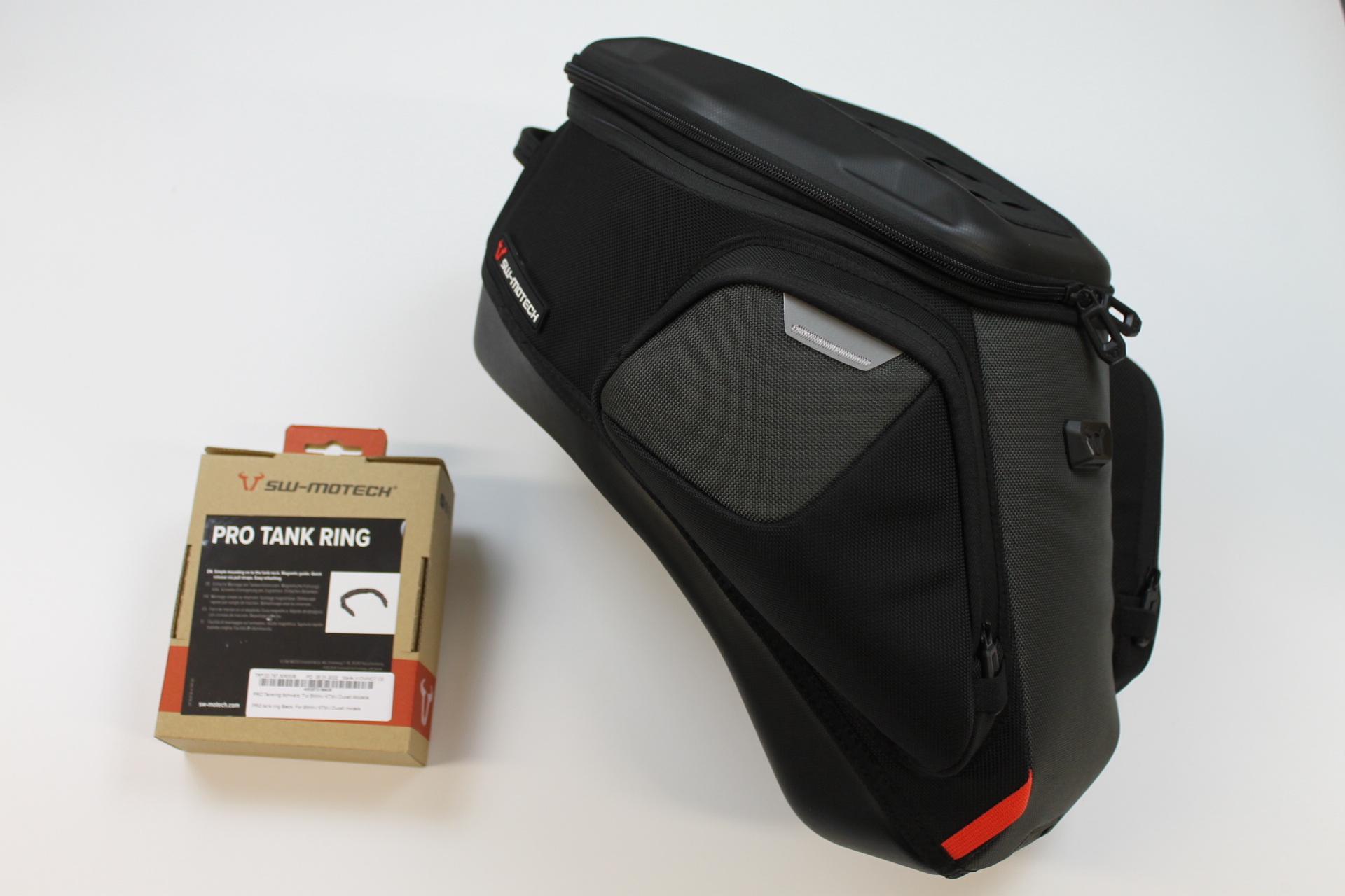 Borsa da serbatoio SW-Motech PRO GS 16-20 L con anello da serbatoio Pro per BMW R1250GS + Adventure