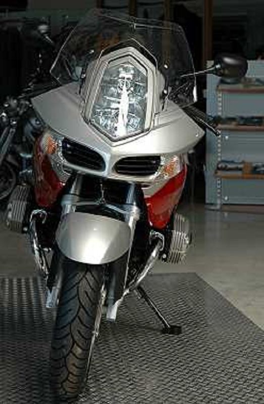 Aumento del caballete lateral para BMW R1200ST