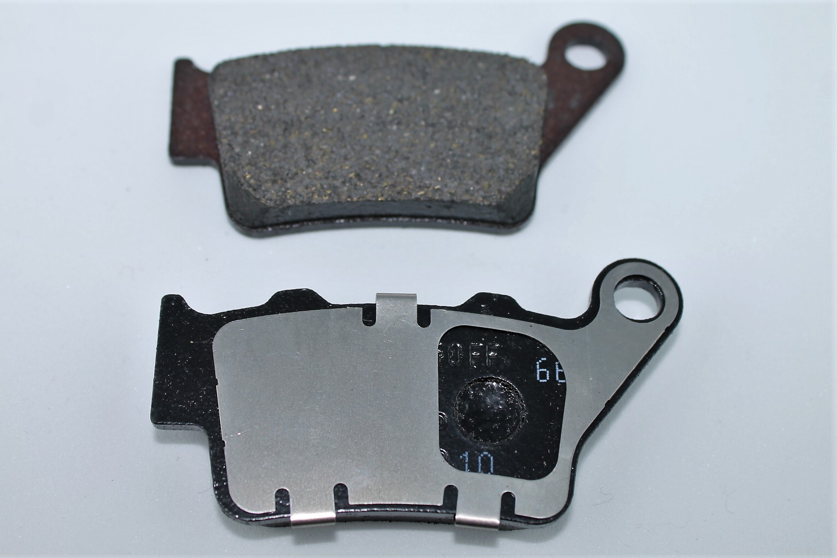 BMW F650GS + Dakar R13 G650GS original BMW rear brake pads