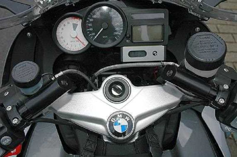 Kit di conversione del manubrio e rialzi del manubrio con offset di 85 mm ABE per BMW K1200S fino al 2006