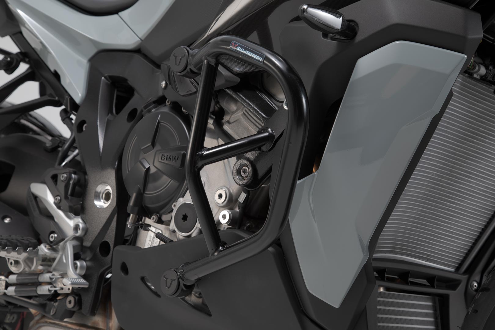 Barre di protezione SW-Motech nere per BMW S 1000 XR (19-)