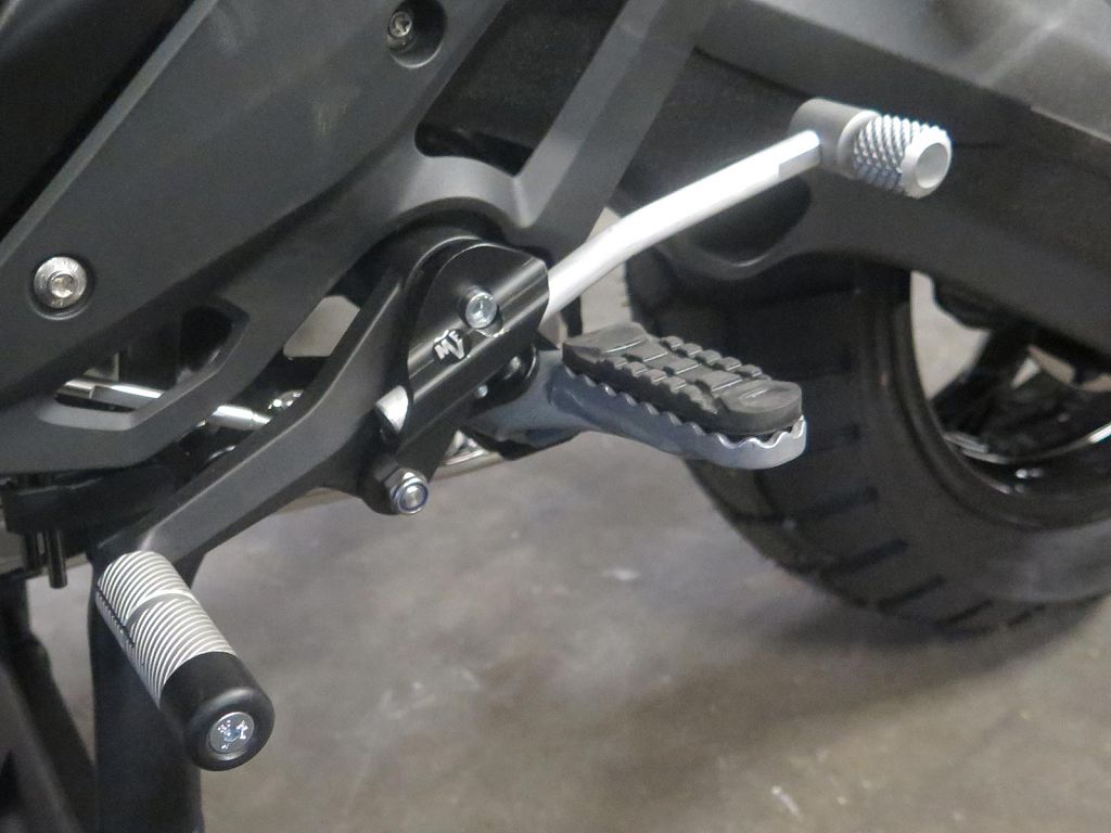 adjustable shift lever for BMW R1300GS