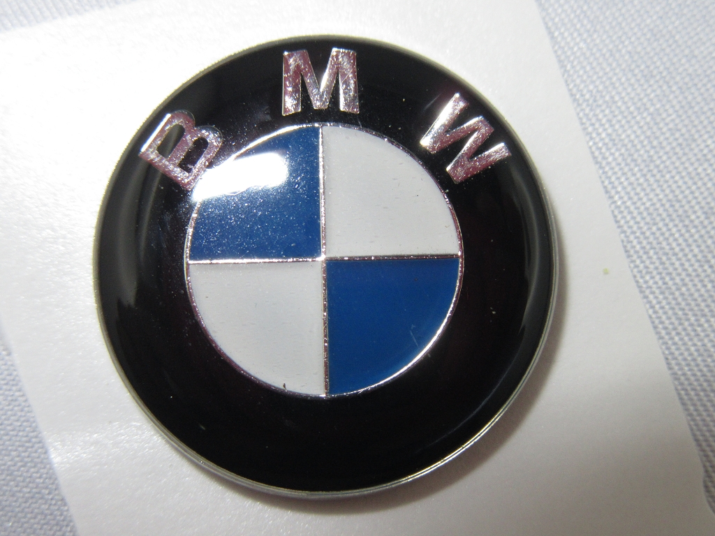 Badge - D = 27MM for example BMW R1200GS K25 RnineT F 650 700 800 GS 51142328447