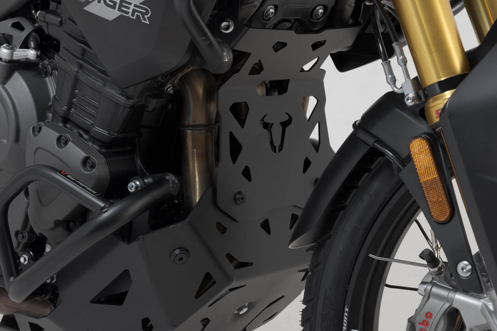 Estensione di protezione del motore SW-Motech nera per Triumph Tiger 1200 GT / Explorer / Pro (22-)